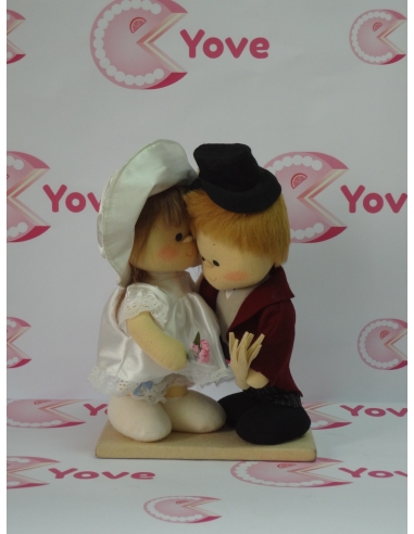 PAREJA NOVIOS RF.408 CHAQUETA GRANATE