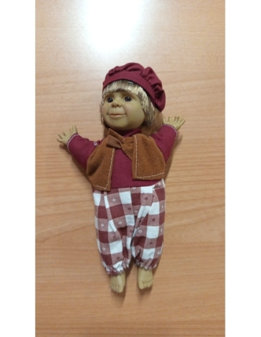 MUÑECO GESTOS FELIZ PANTALON CUADROS